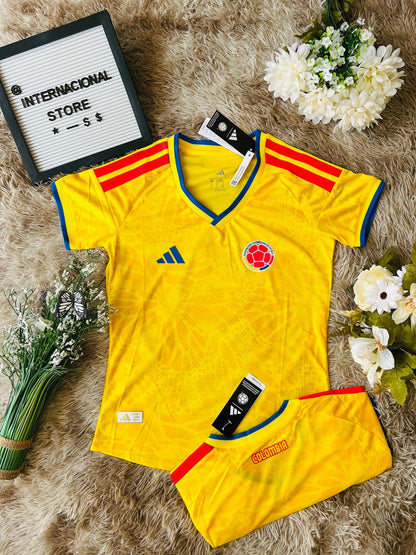 SUPER PROMO 2X1 💛💙❤️🦋 CAMISETA SELECCIÓN COLOMBIA 2026 – EDICIÓN MARIPOSAS DE GABO🦋💛💙❤️
